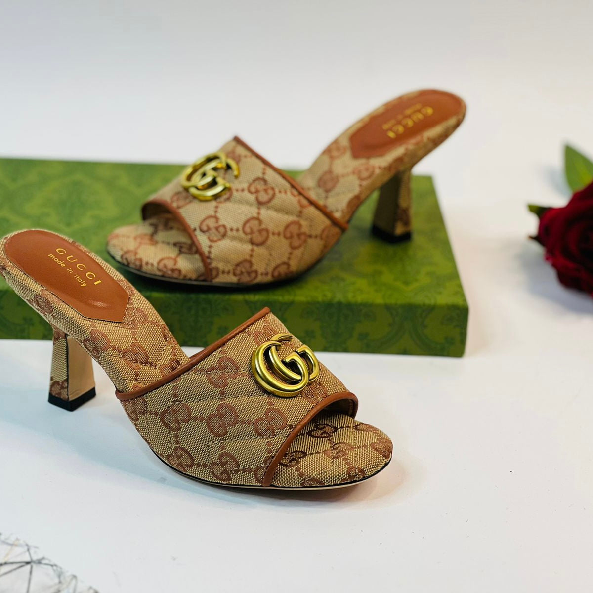 Gucci leather Marmont block shoes