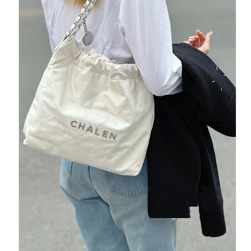 Chanel 22 Handbag