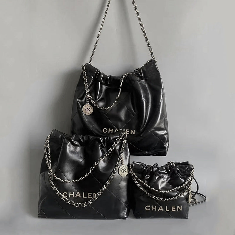 Chanel 22 Handbag