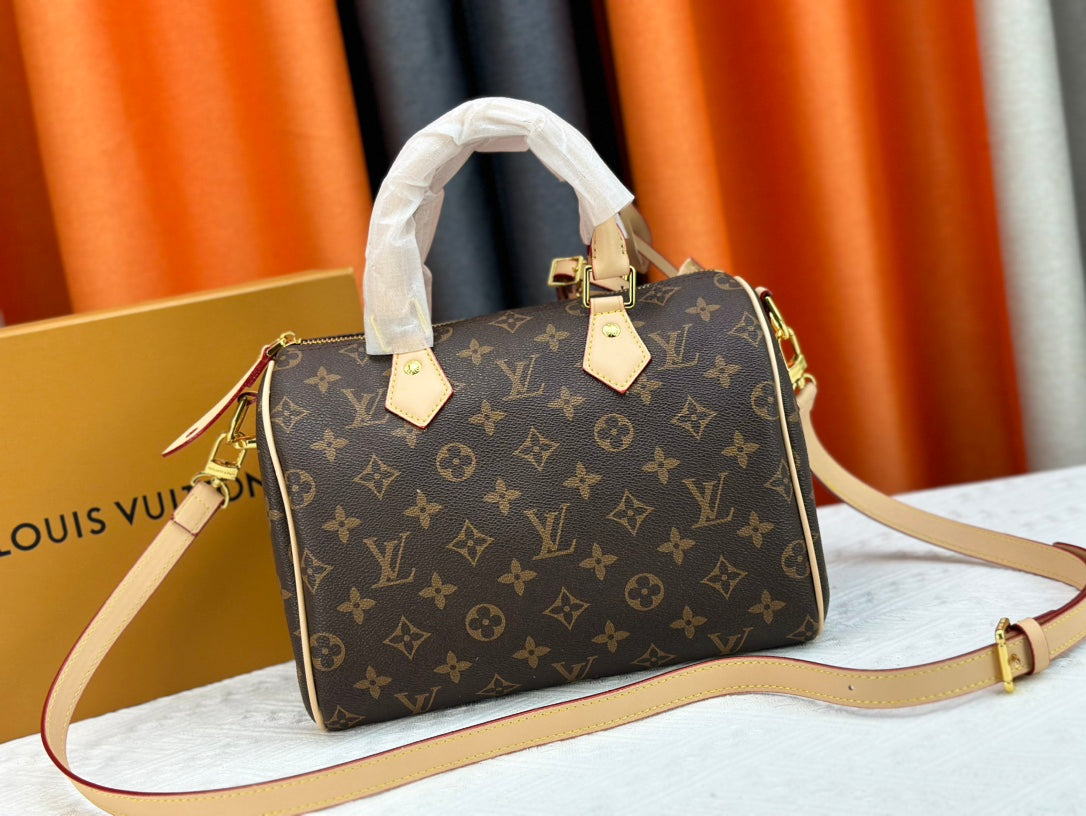 Louis Vuitton Speedy Bandouliere Bag 25