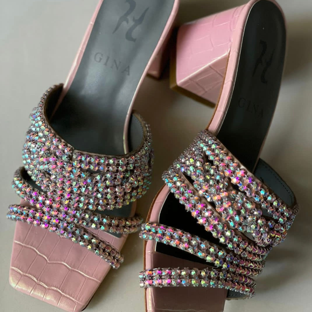 Gina London mid-heel shoes