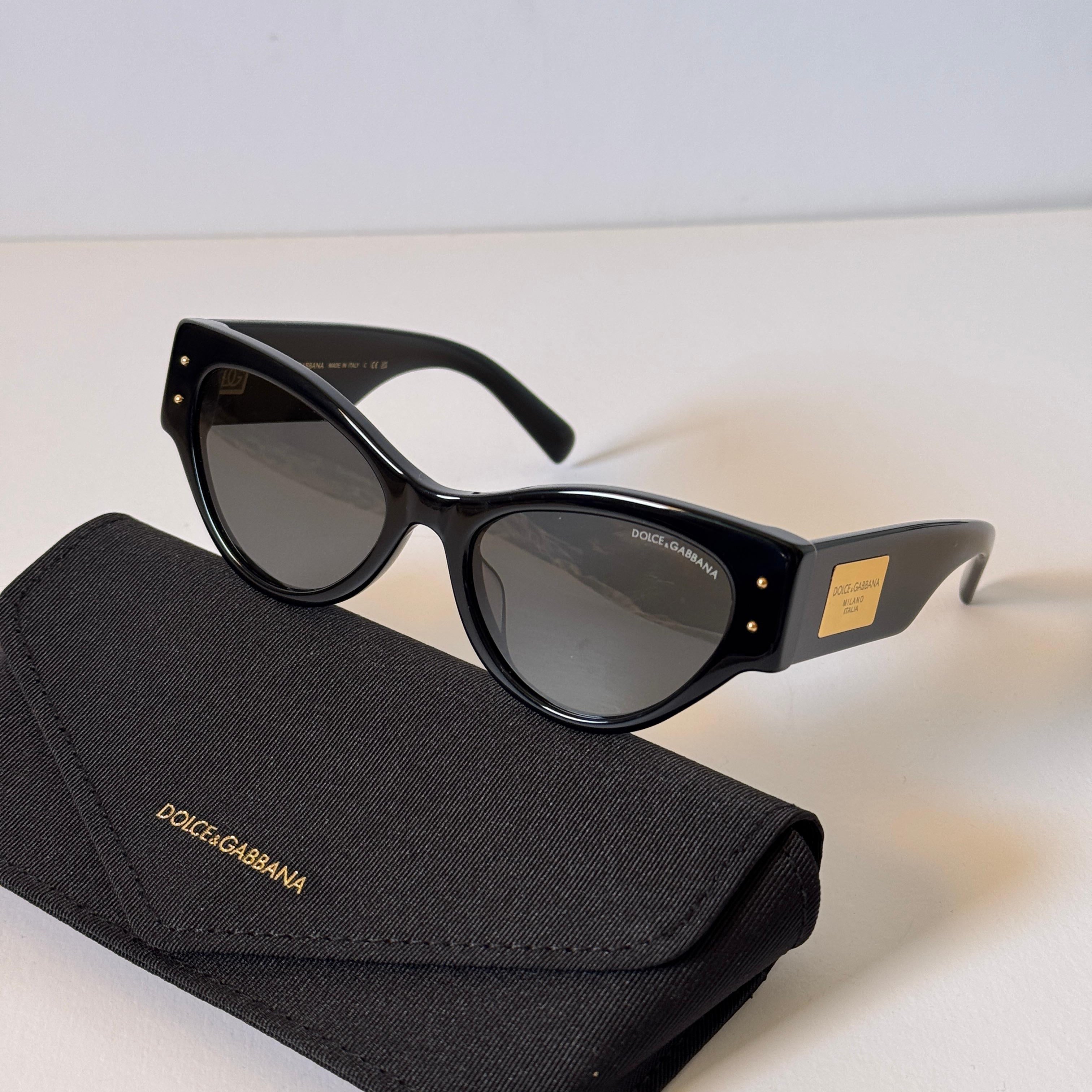 D&G DG4461 Sunglasses