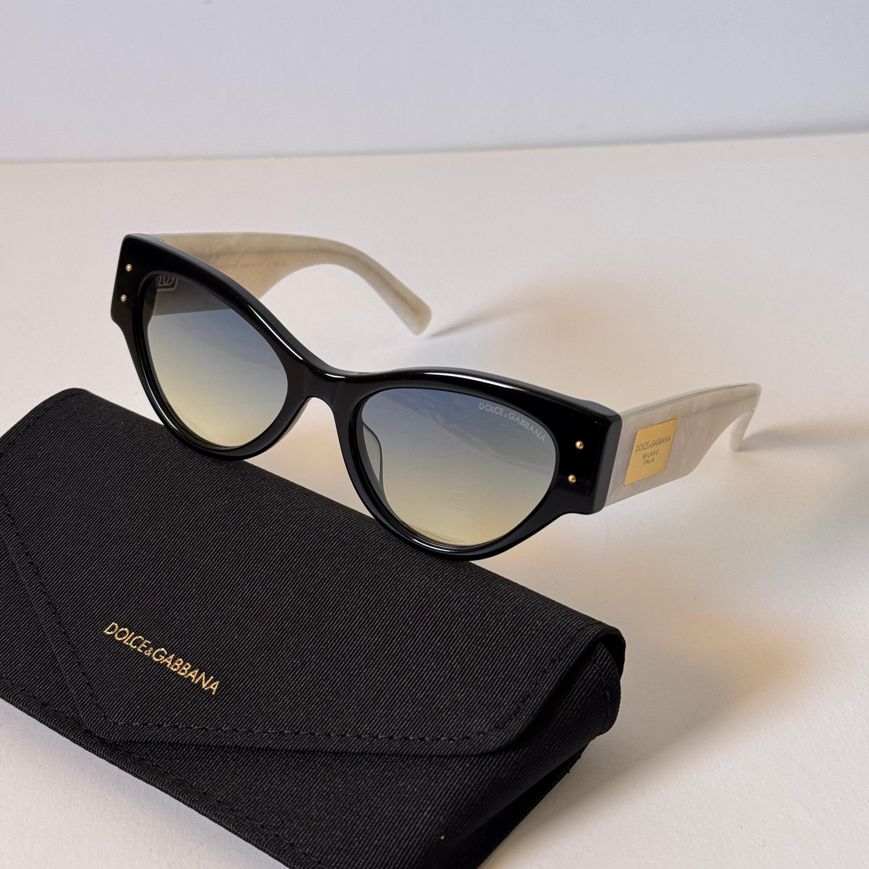D&G DG4461 Sunglasses