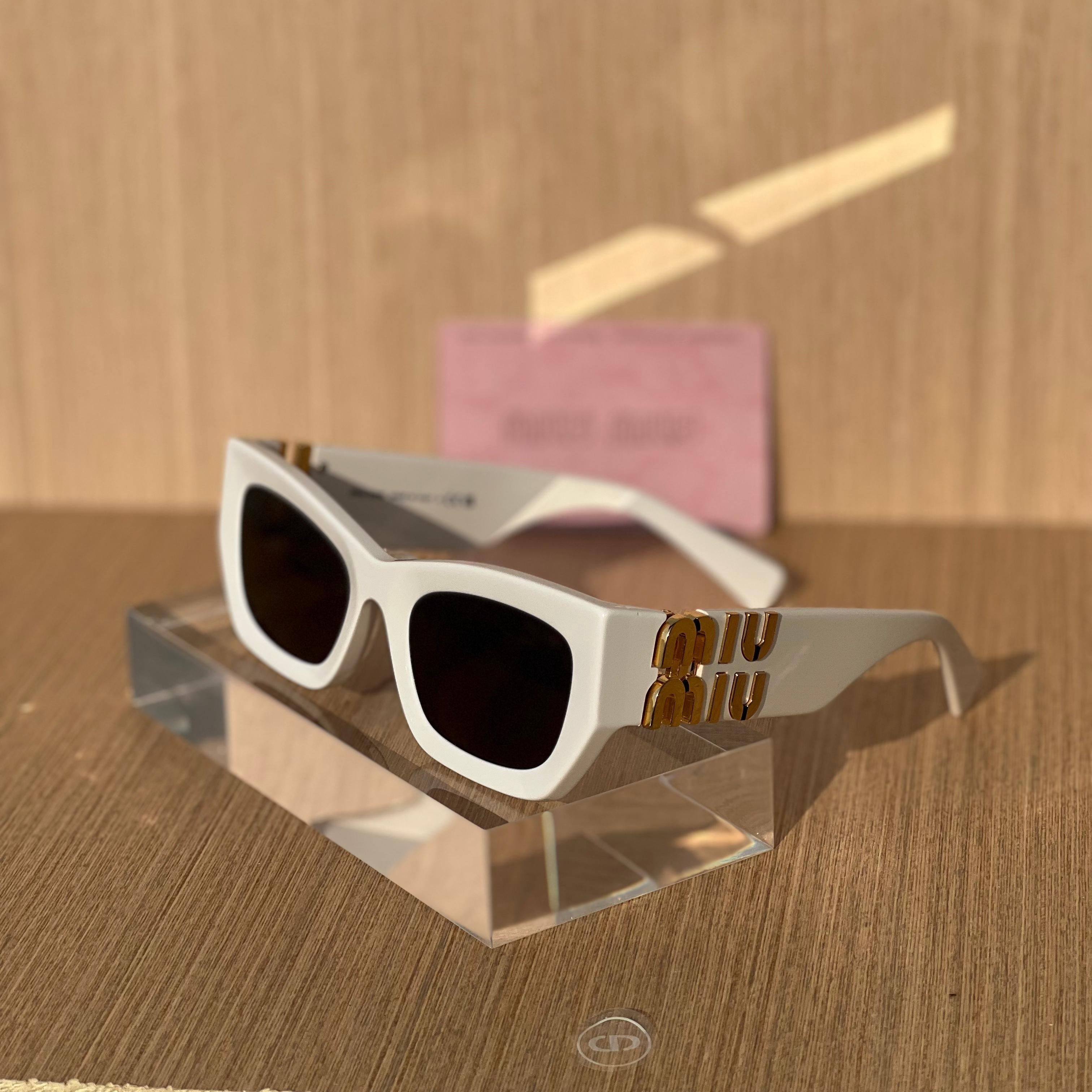 Miu Miu MU 01ZS Rectangular Sunglasses