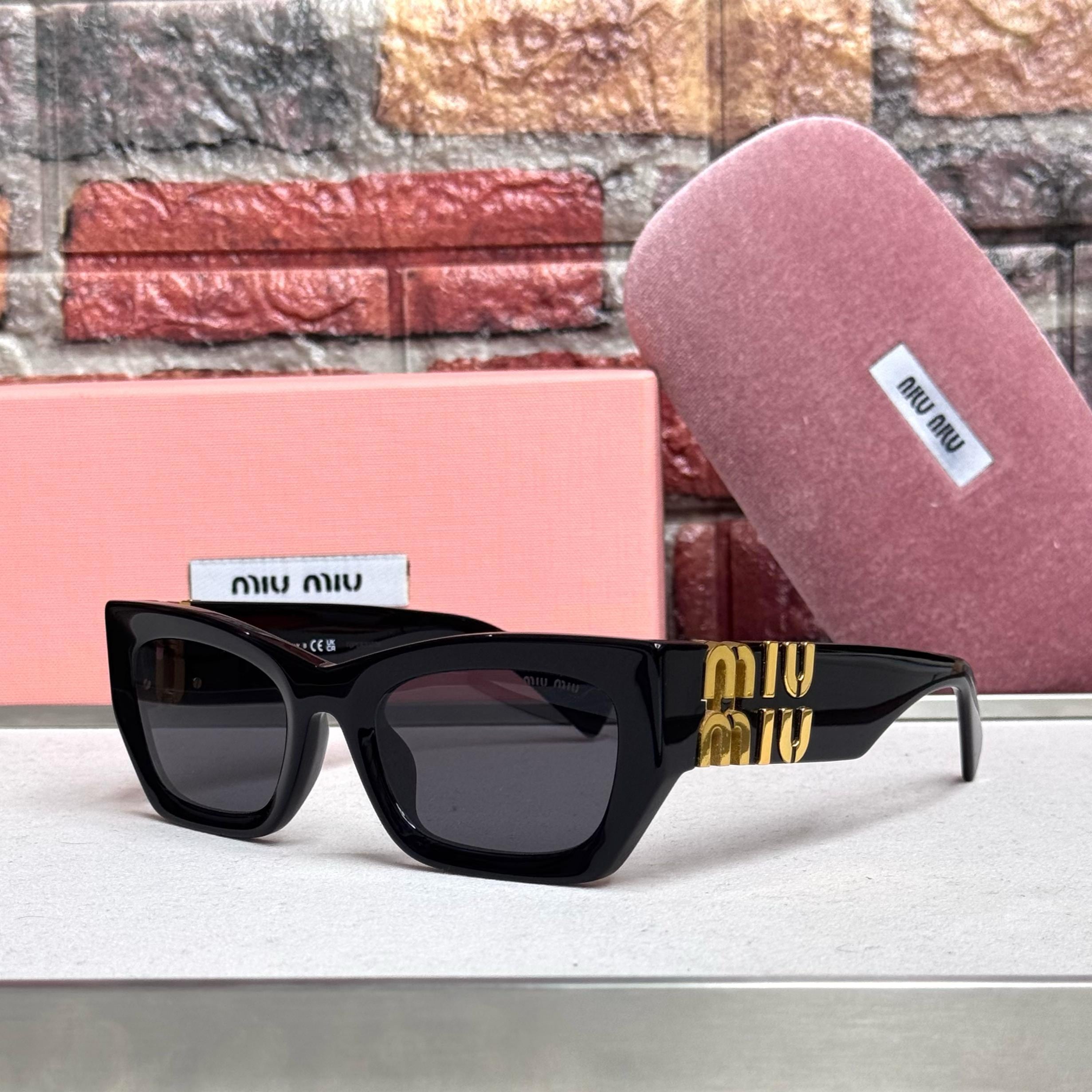 Miu Miu Rectangle Sunglasses