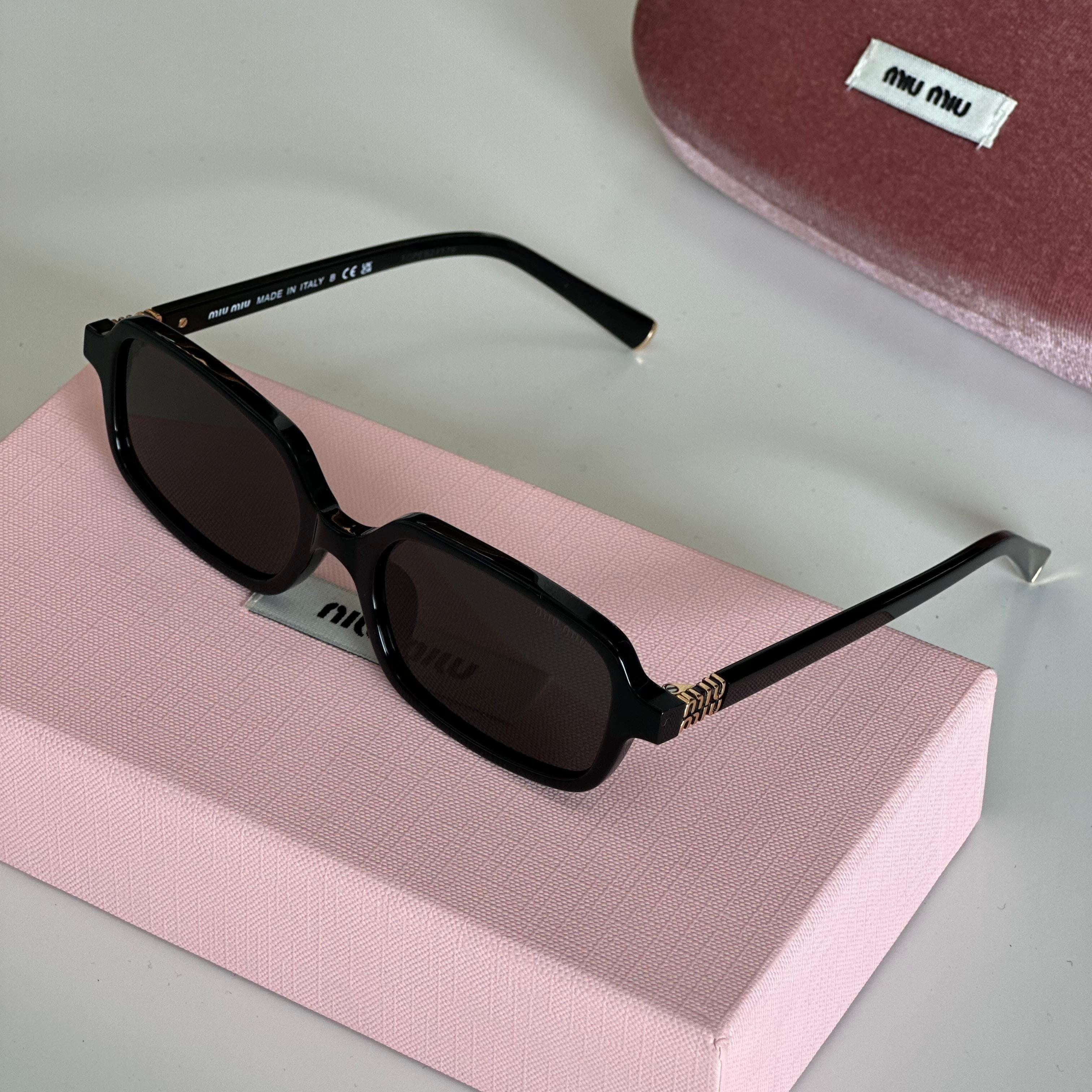 Miu Miu MU 52ZS Rectangular Sunglasses