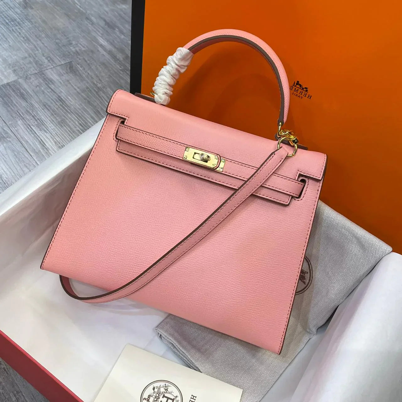 Hermes Kelly 25Cm Caviar leather Bag