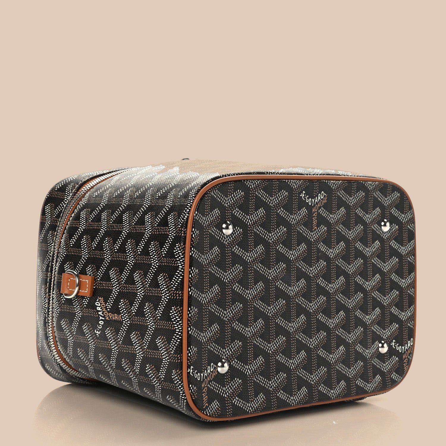 Elegant Vanity Crossbody