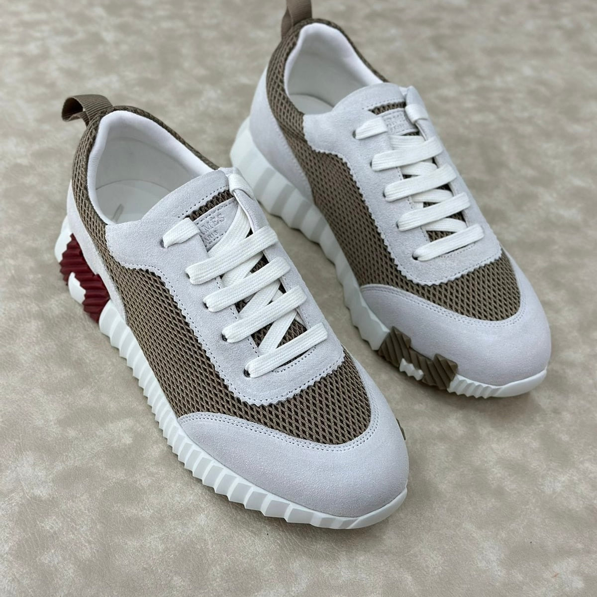 White&olive / 36