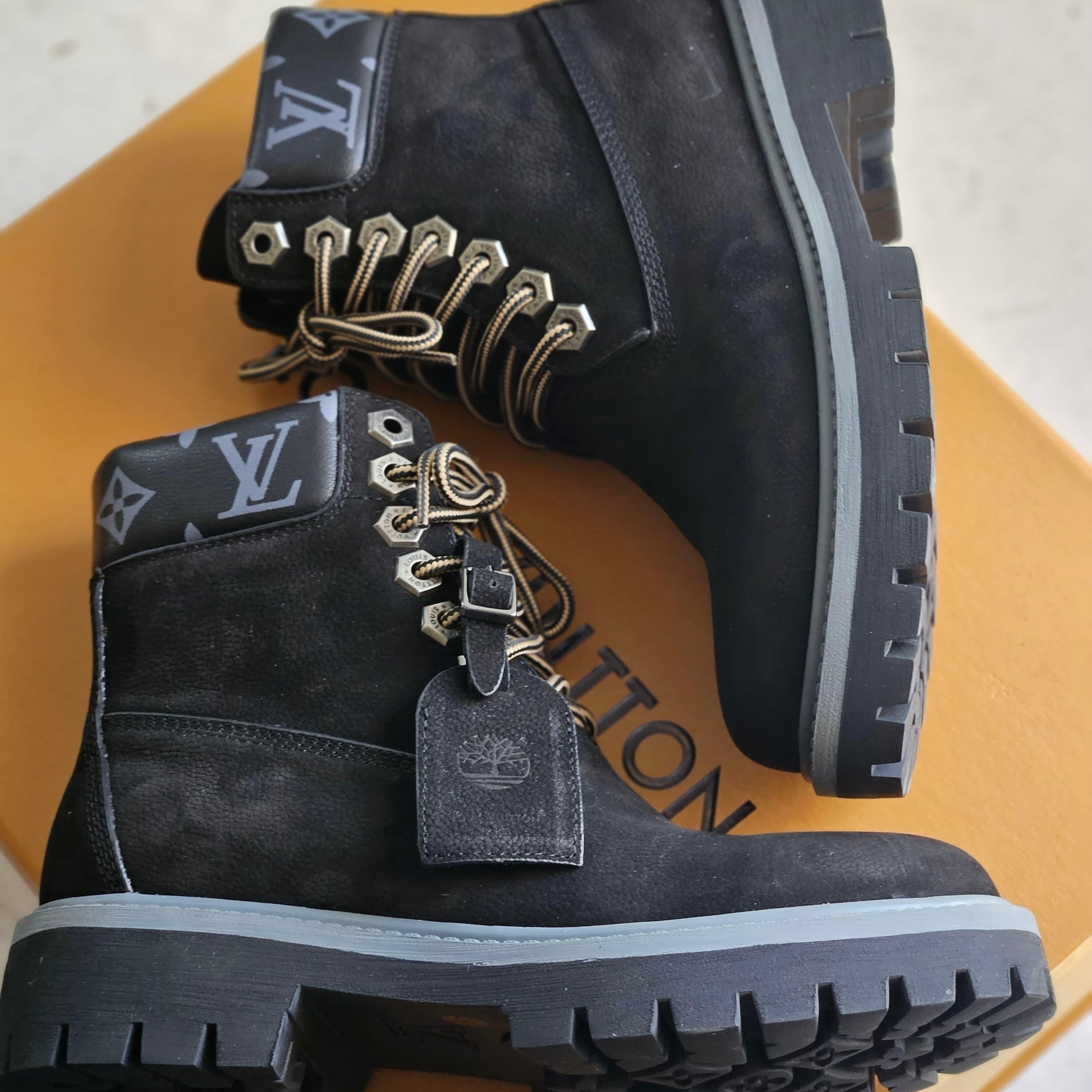 Black / 36