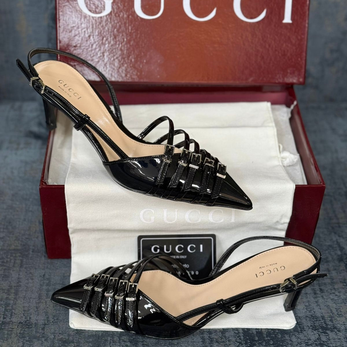 Black / 36