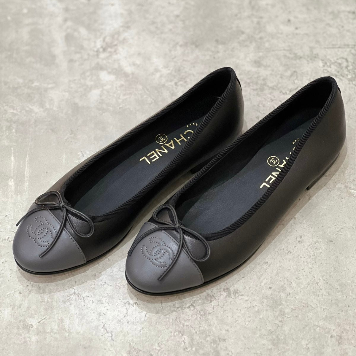Black&Gray / 36