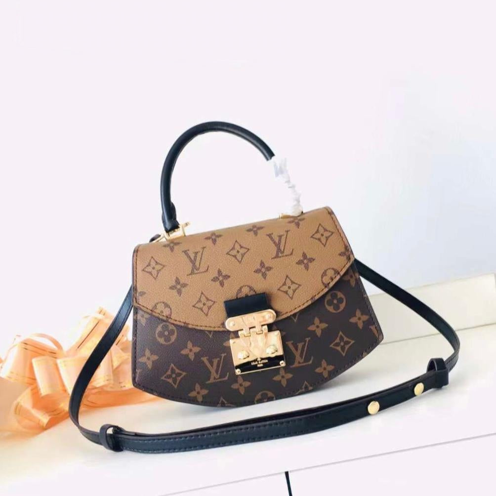 Monogram Reverse / Without box