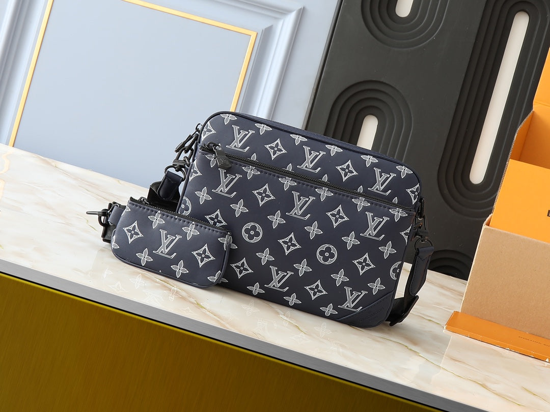 Navy Blue & White / Without box