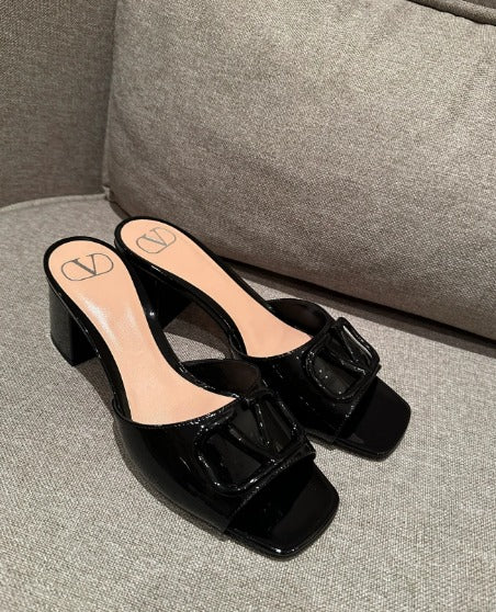 Black / 36