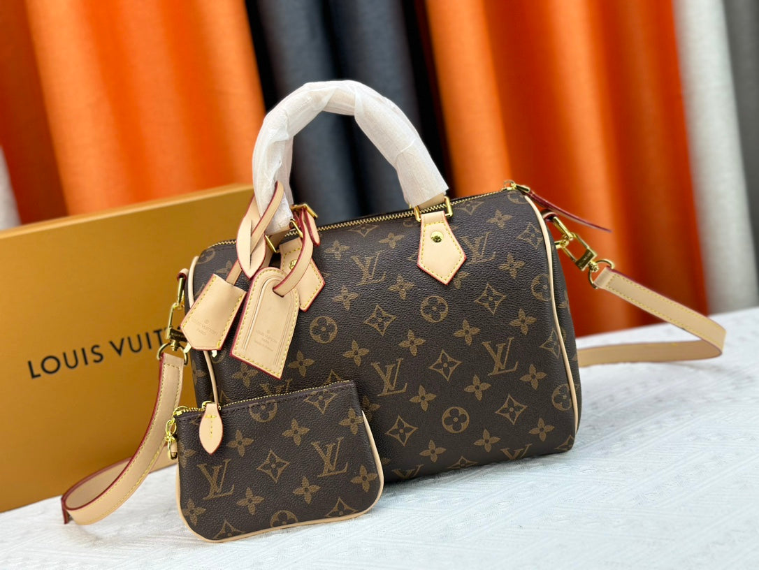 Louis Vuitton Speedy Bandouliere Bag 25