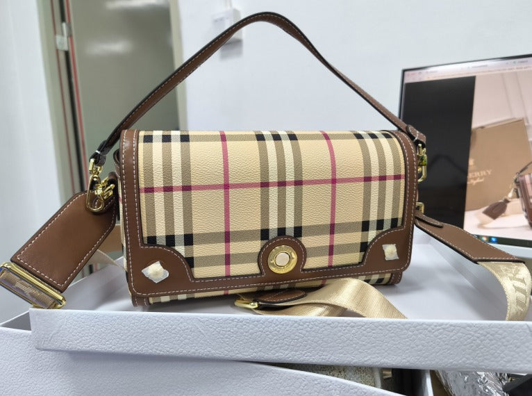 Burberry Vintage Check logo-plaque shoulder bag