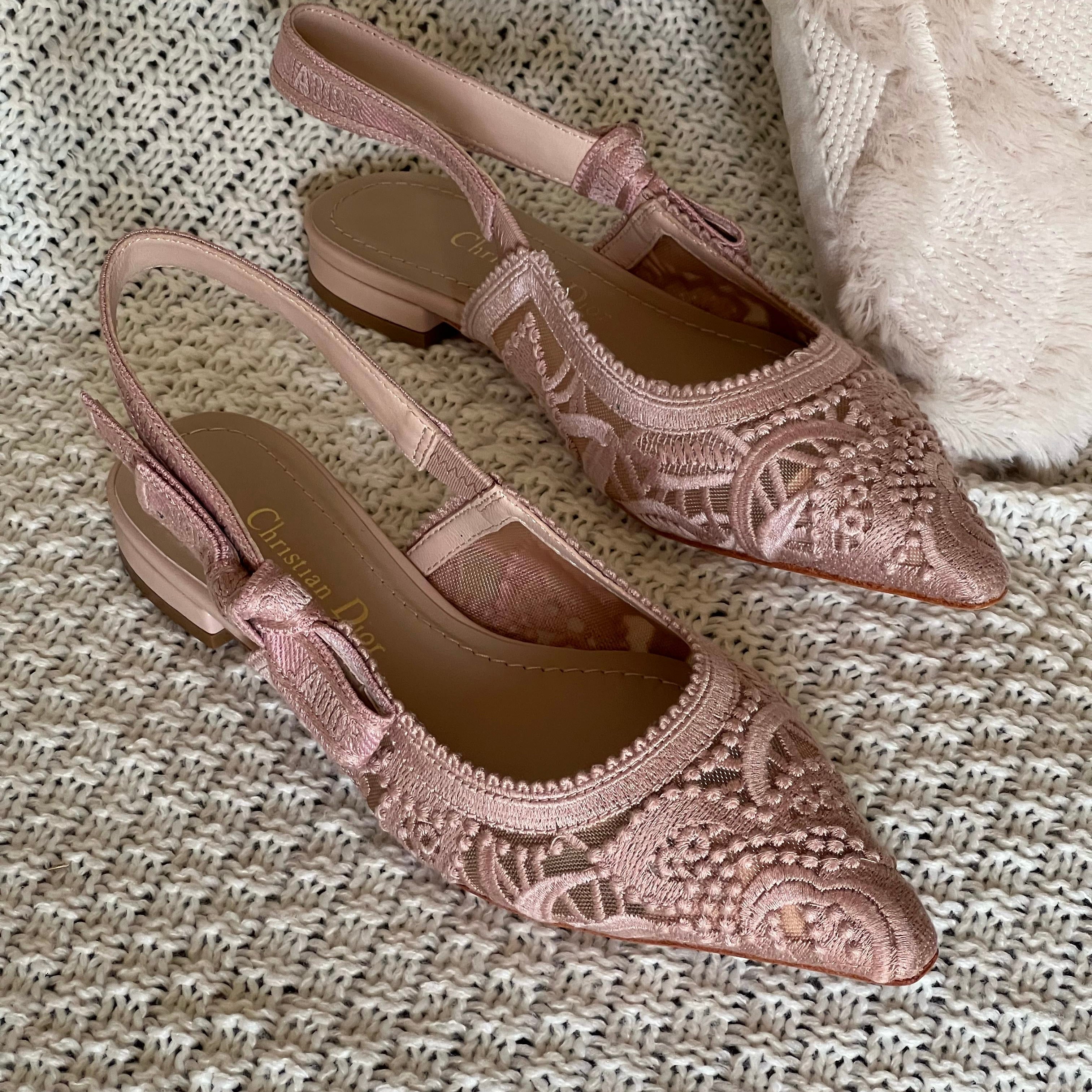 Pink / 36