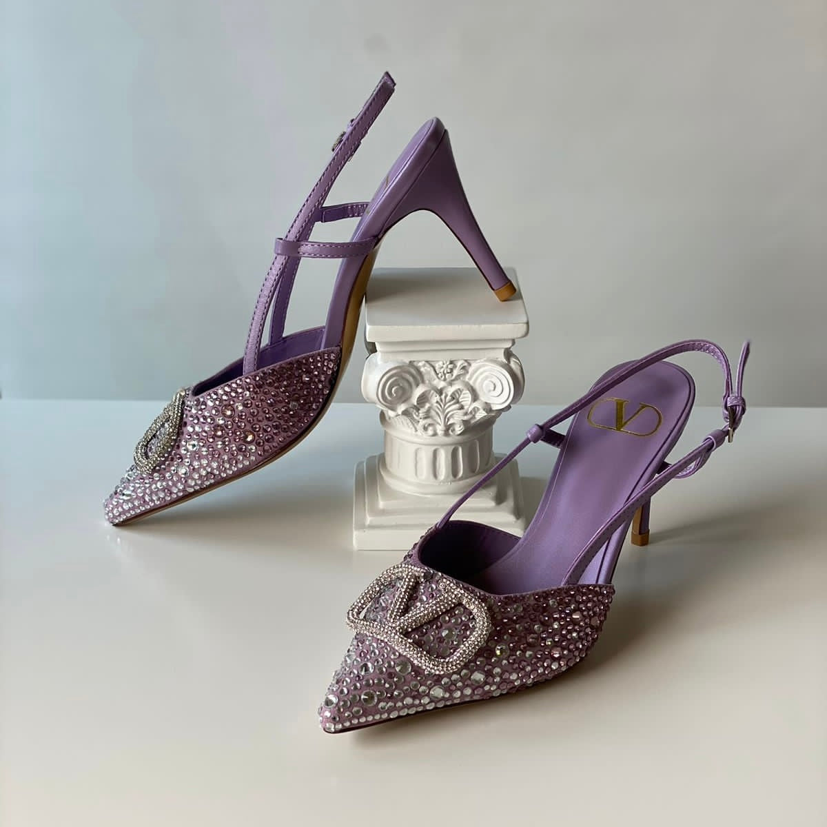 Purple / 36
