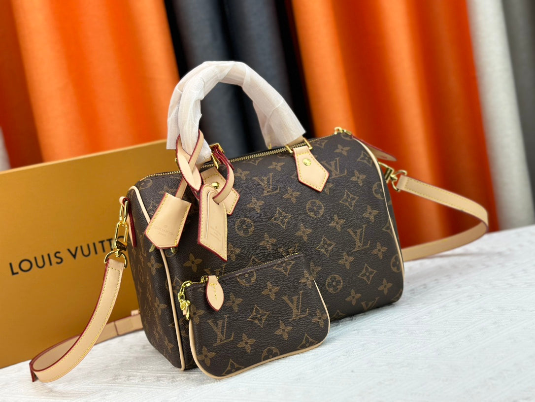 Louis Vuitton Speedy Bandouliere Bag 25