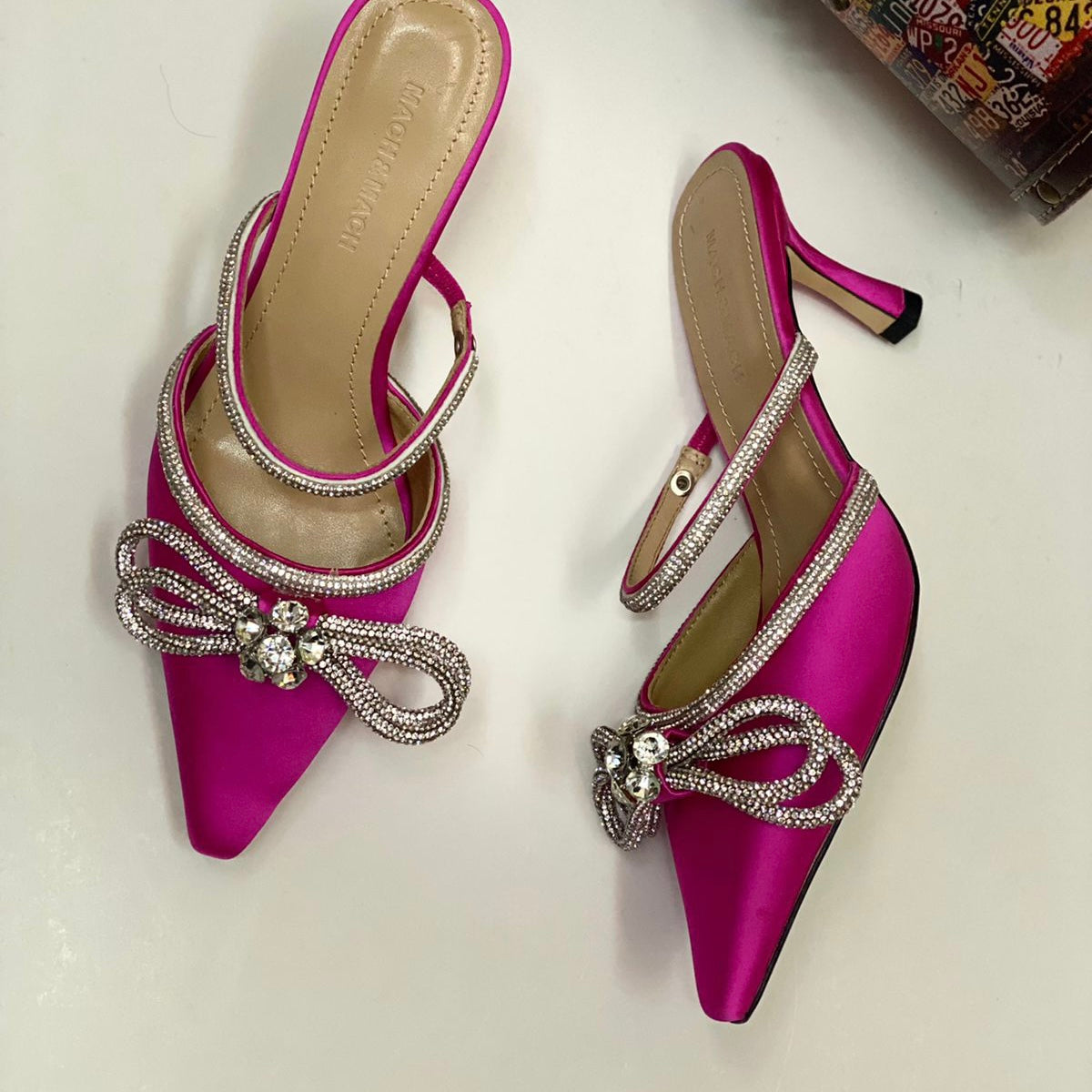 36 / Fuchsia