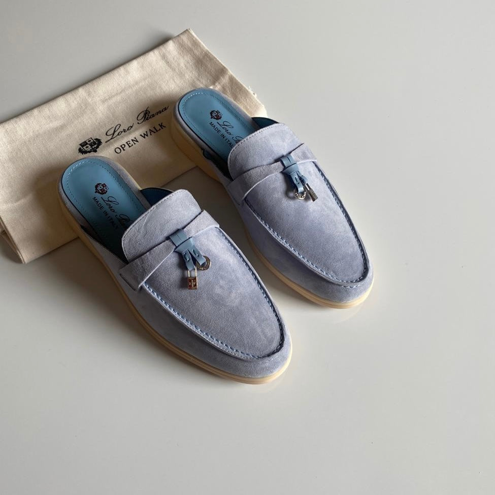 Sky blue / 36