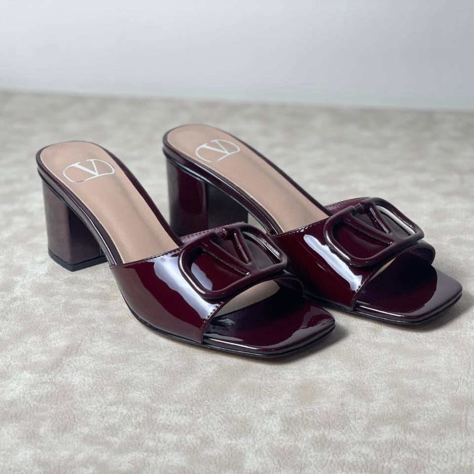 Maroon / 36