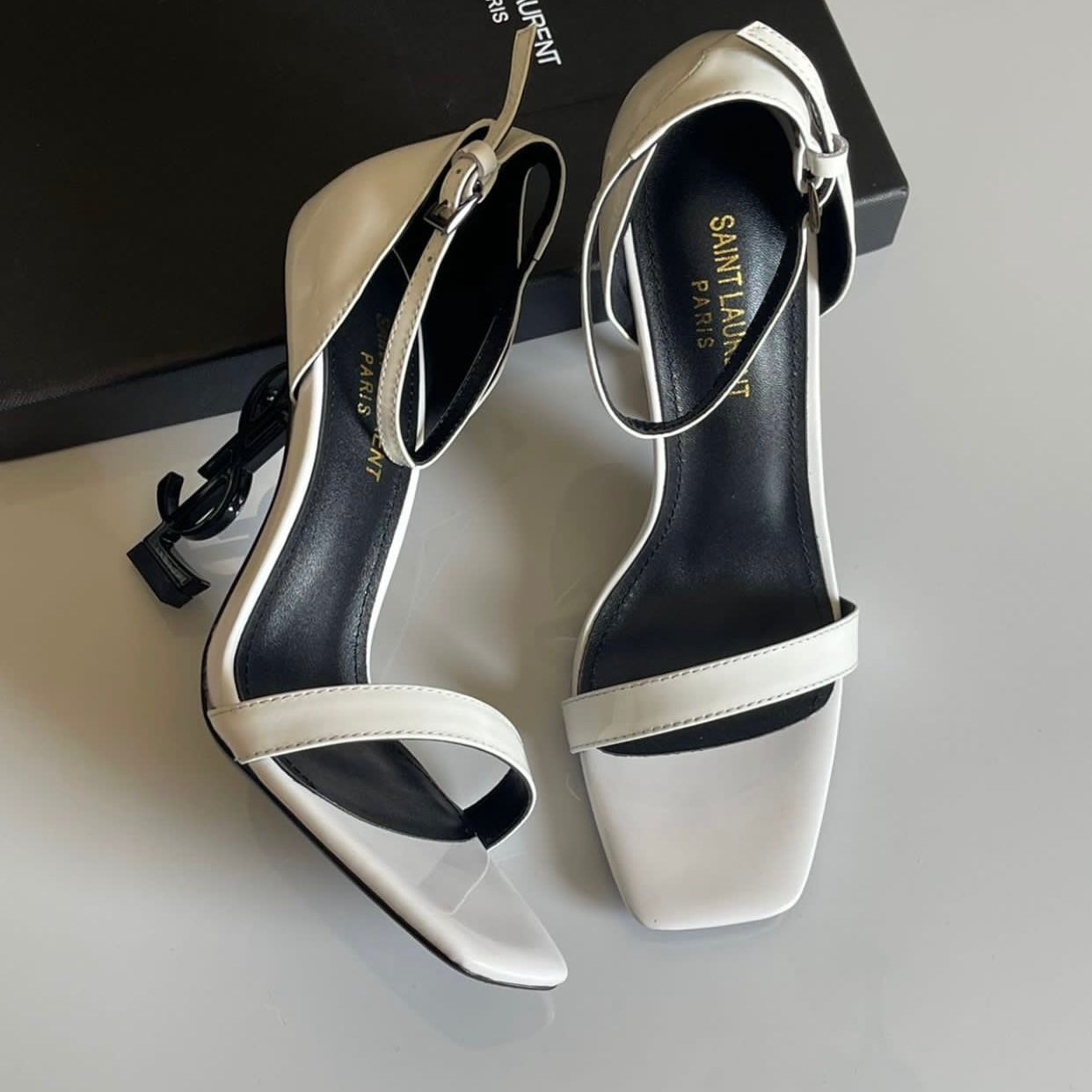 White / 36