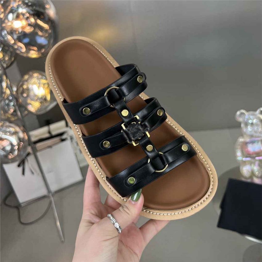 Black / 36