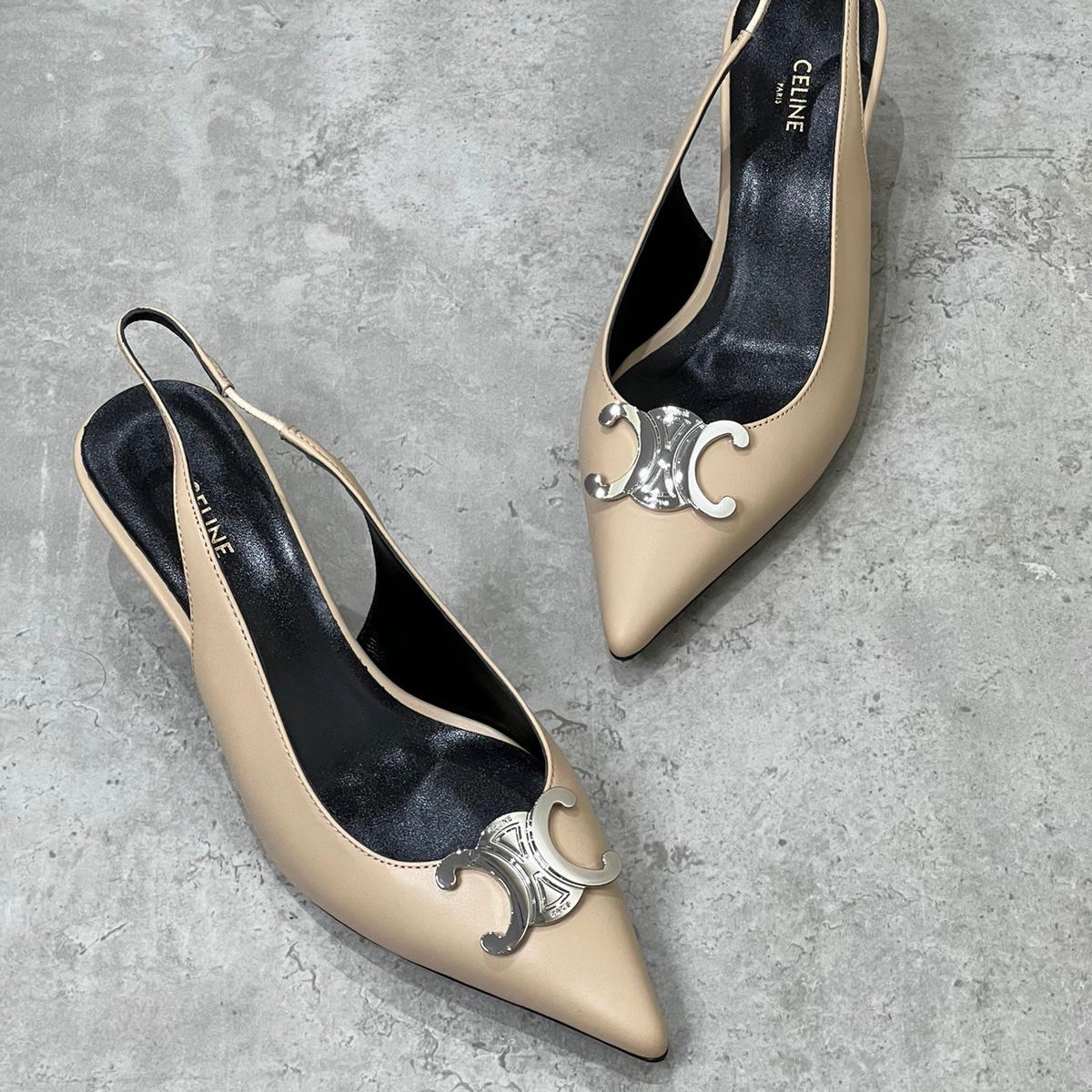 Beige / 36