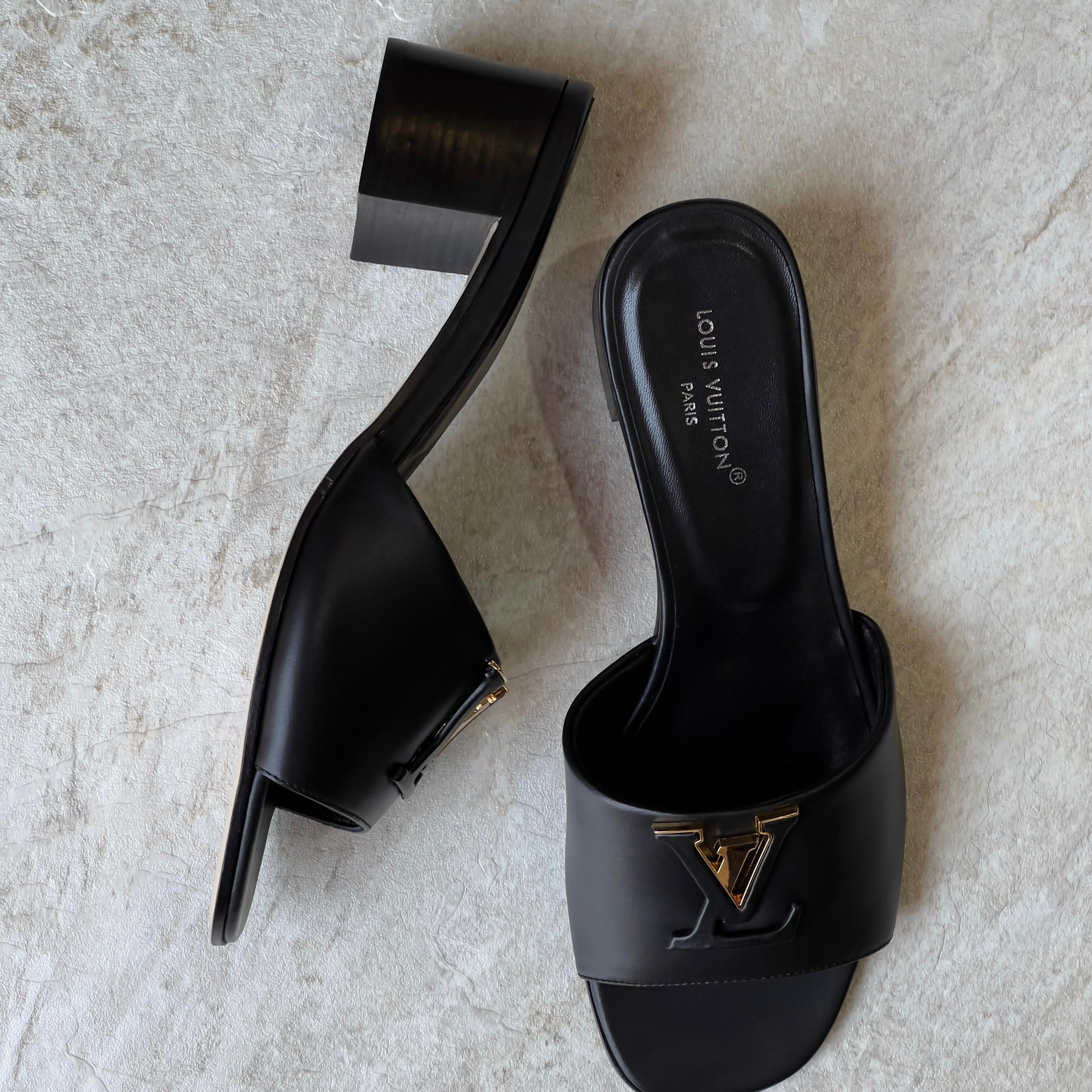 Black / 36