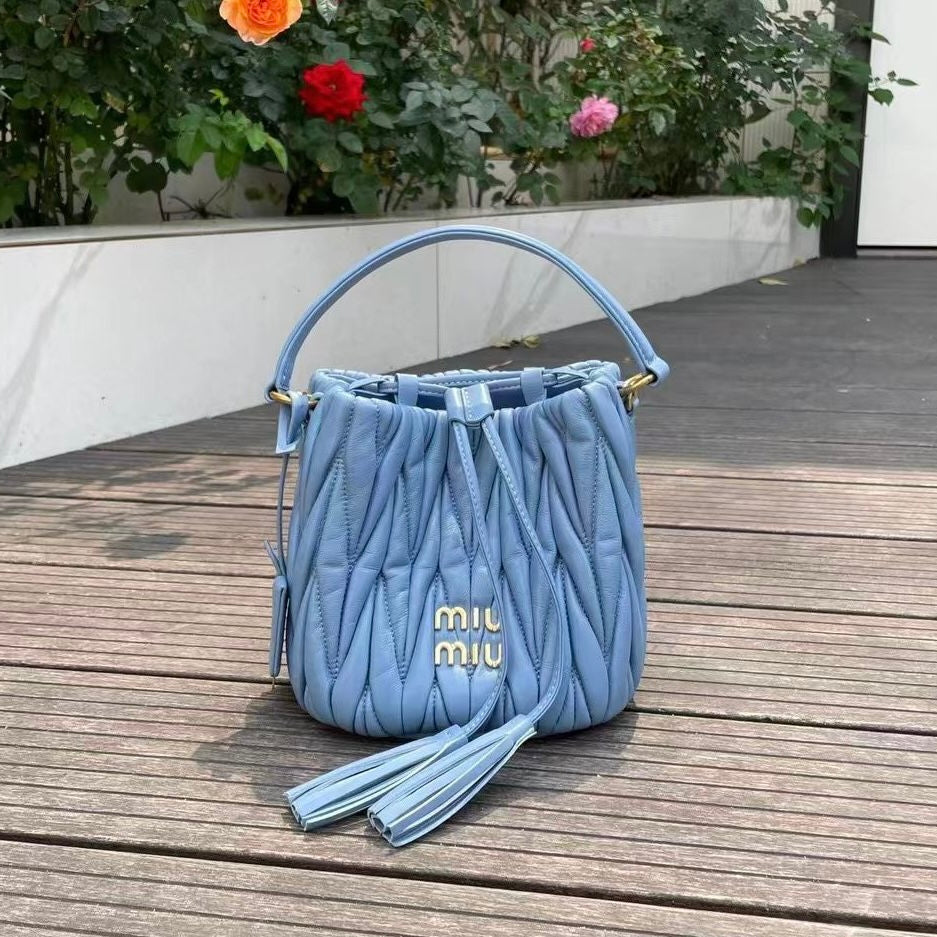 Blue / Without box