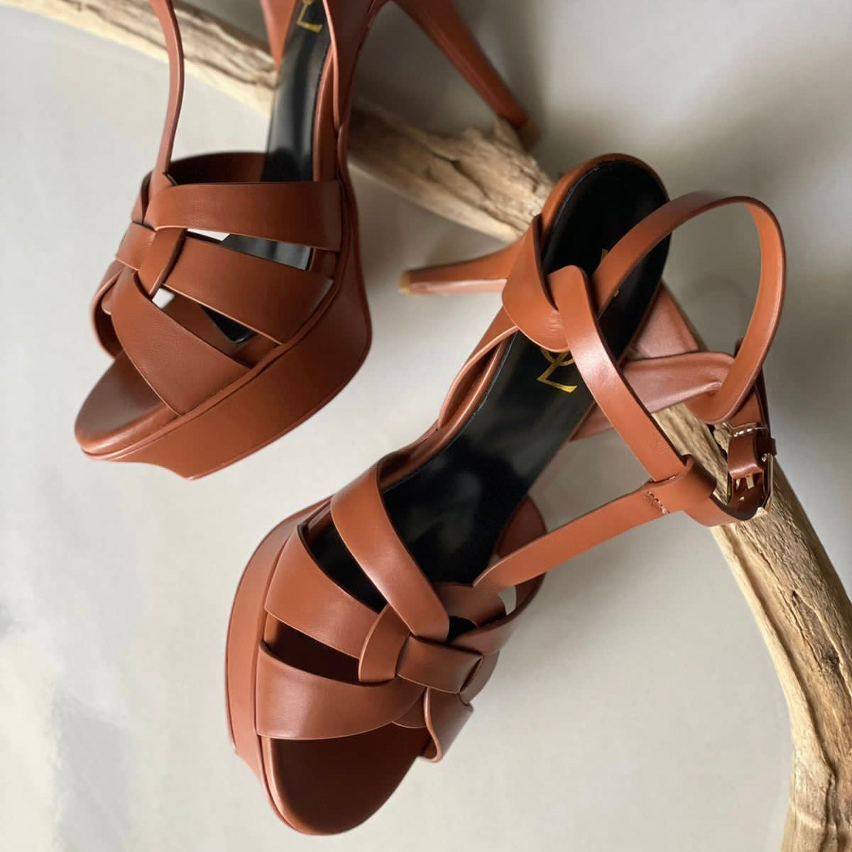 YSL Tribute Platform Shoes in Smooth Leather