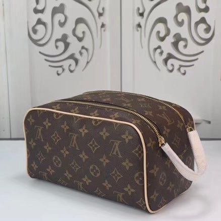 Brown monogram / Without box