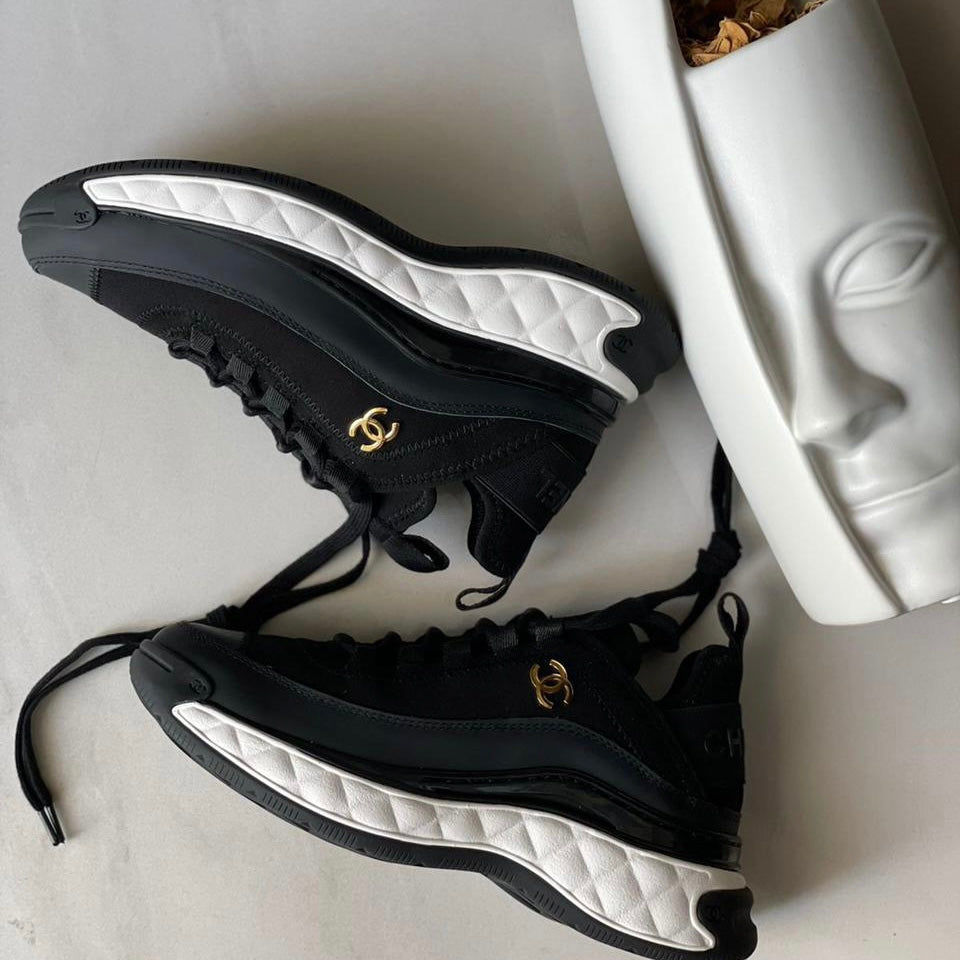 Black / 36
