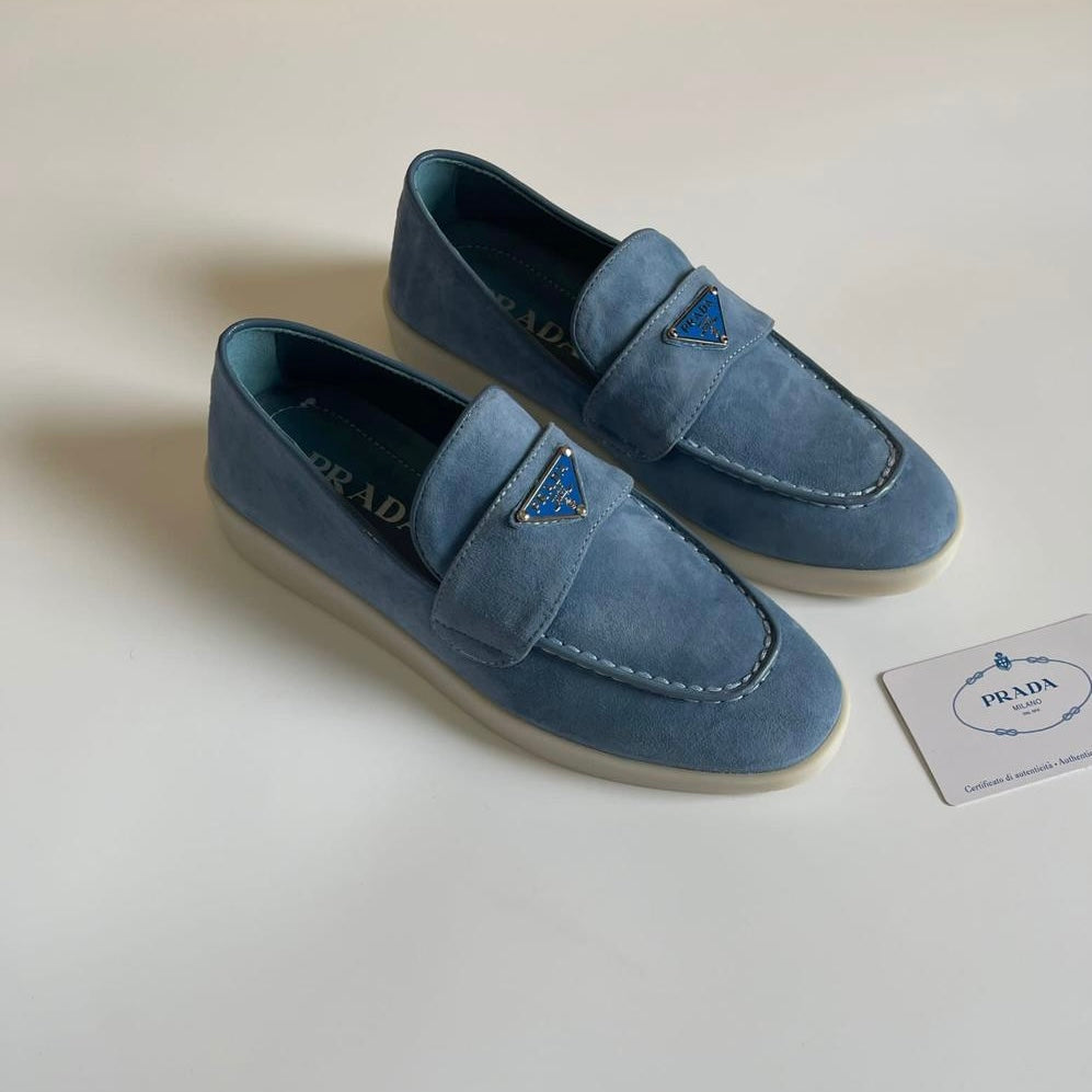 Blue / 36
