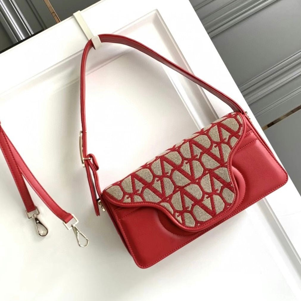 Red / Without Box