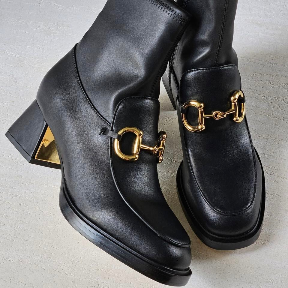 Black / 36