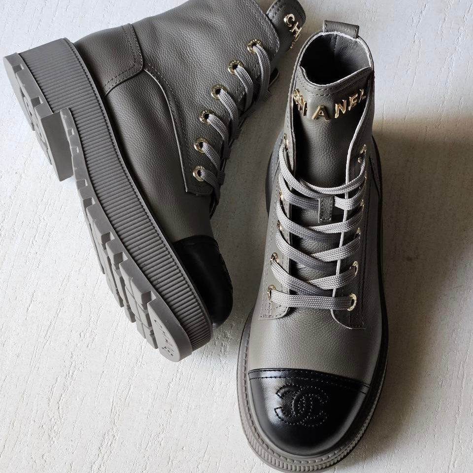 36 / Gray