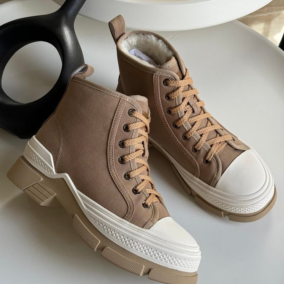 Brown / 36