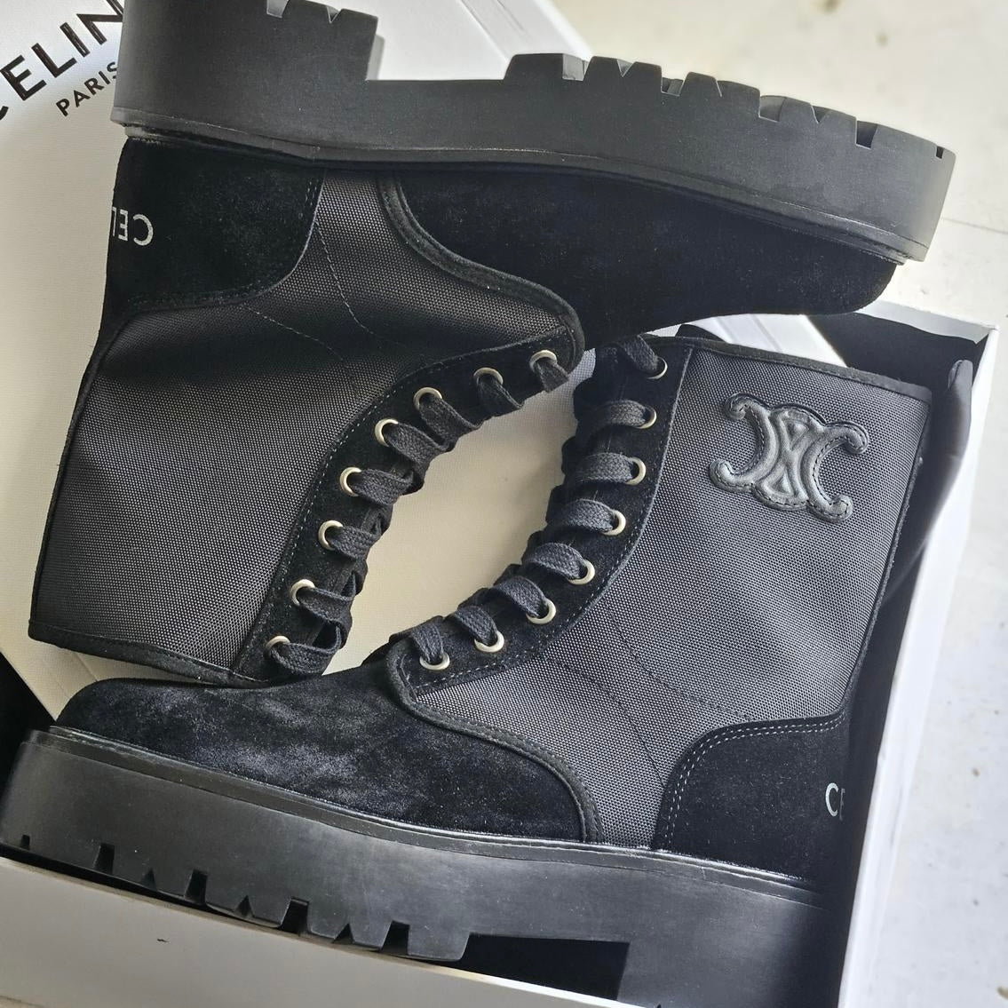 black / 36