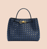 Andiamo Shoulder Bag