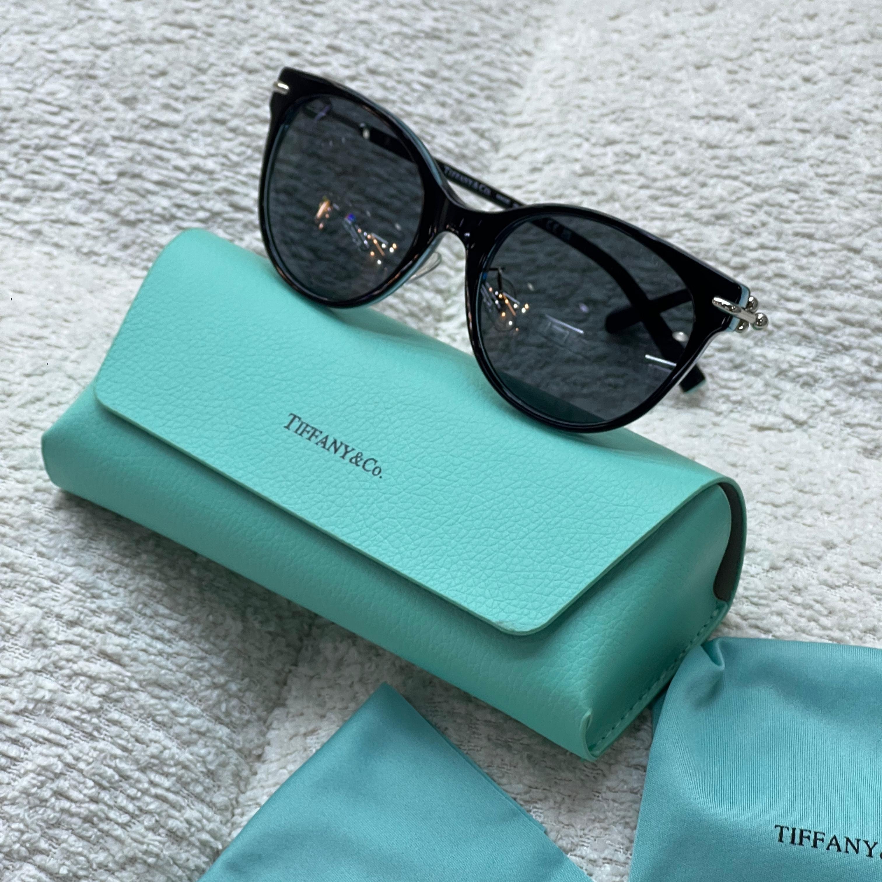 Tiffany & Co. Cat-Eye Sunglasses – TF4164 Style