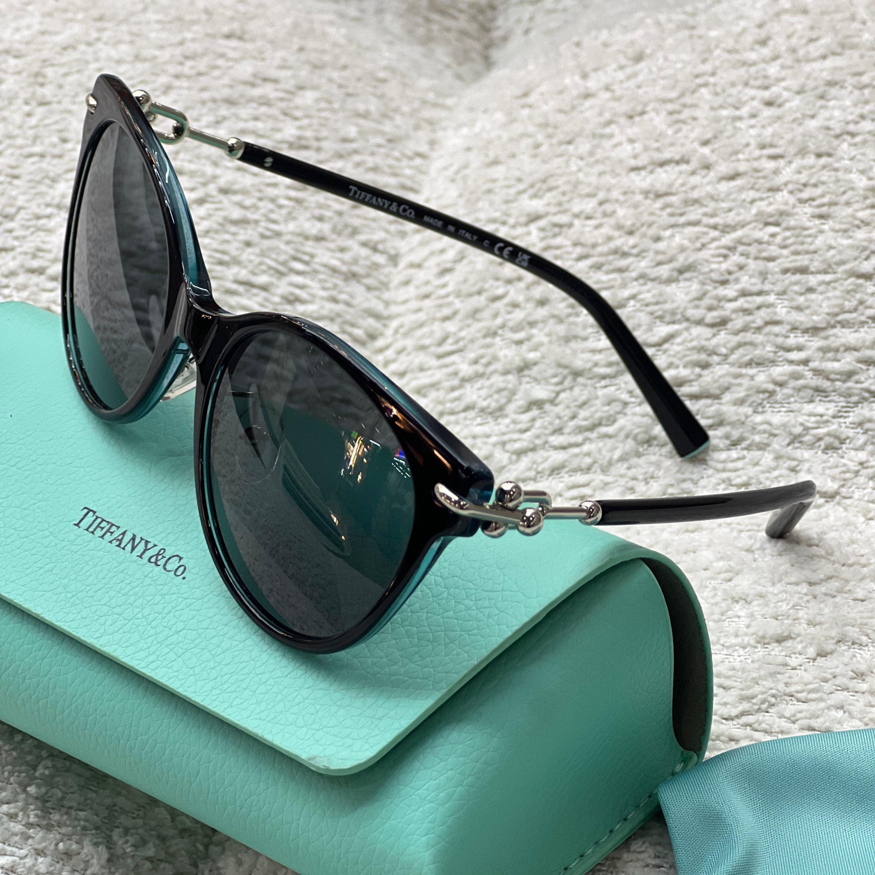 Tiffany & Co. Cat-Eye Sunglasses – TF4164 Style