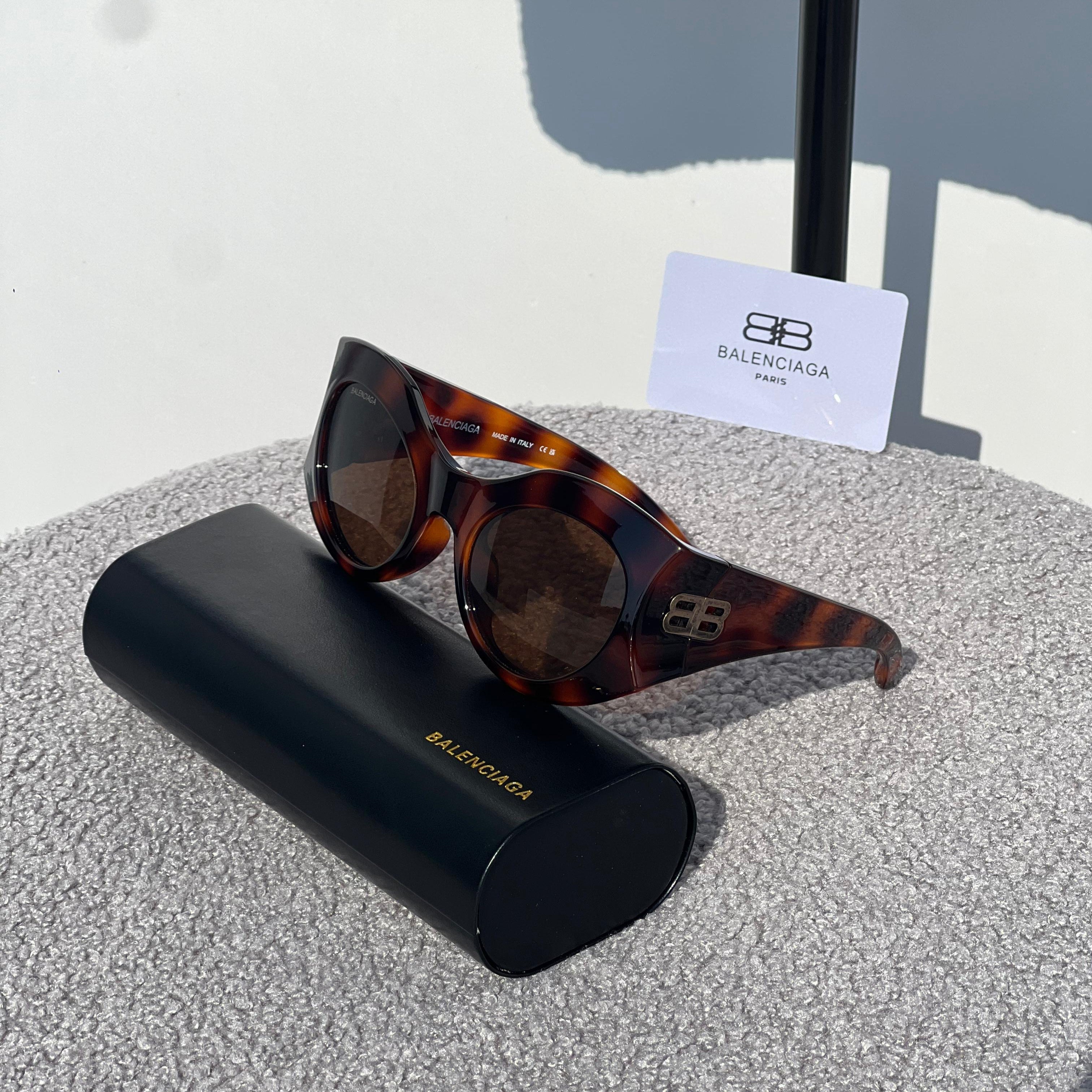 Balenciaga BB Cat-Eye Sunglasses