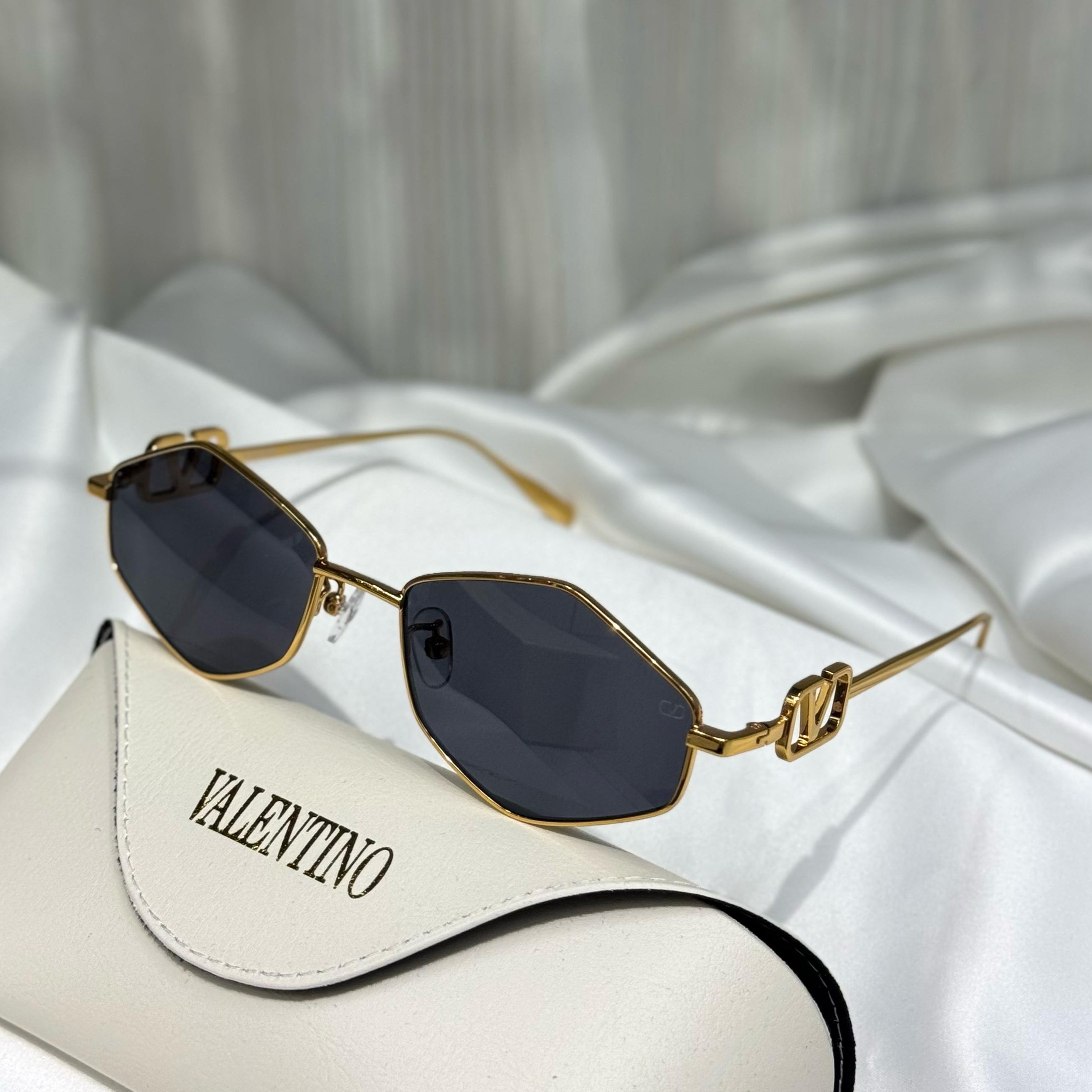 Valentino Geometric Cut-Out Sunglasses – VA2032 Style