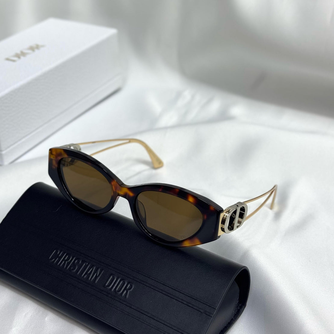 Dior Signature B1U Tortoiseshell Sunglasses