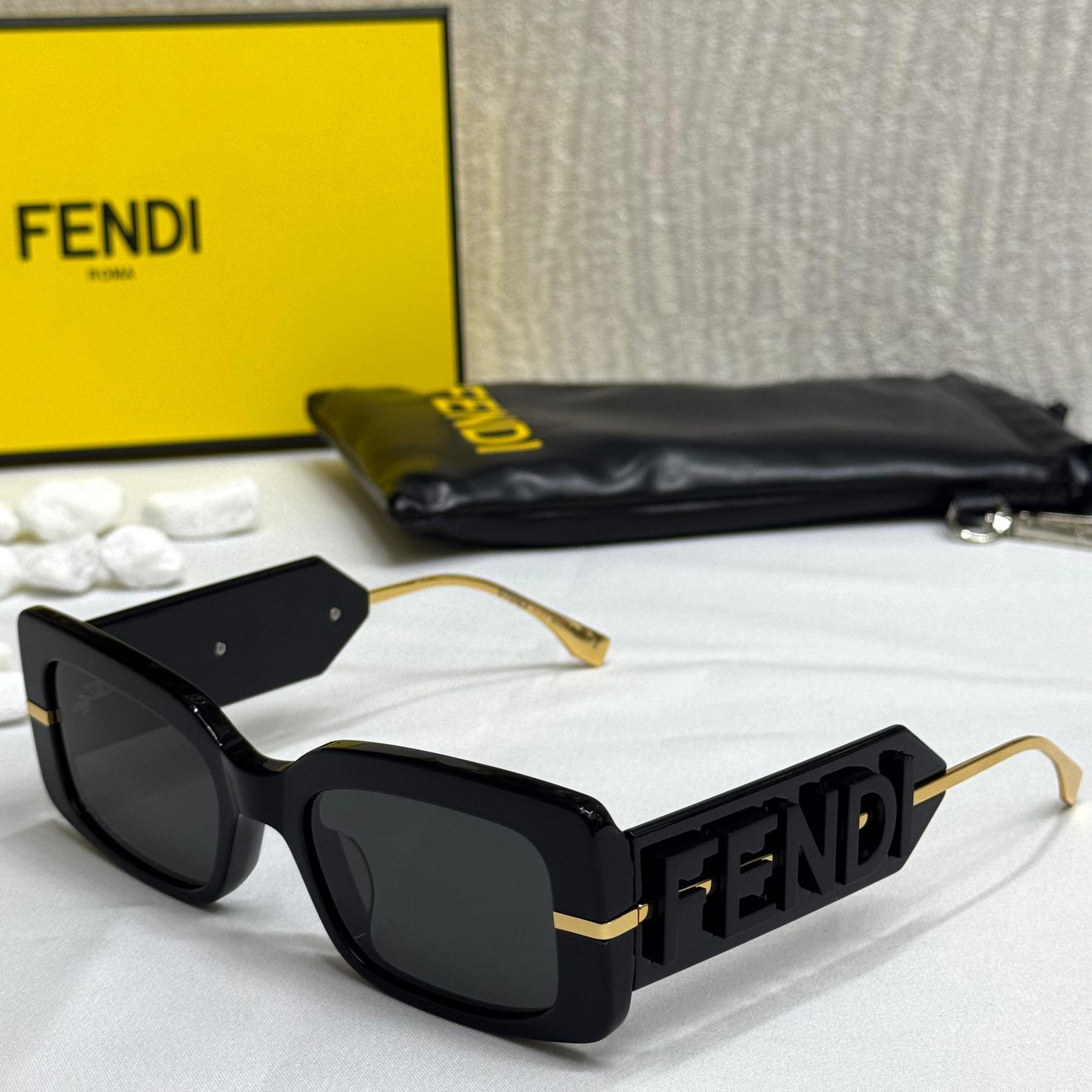 Fendi Fendiroma Cutout Rectangle Sunglasses