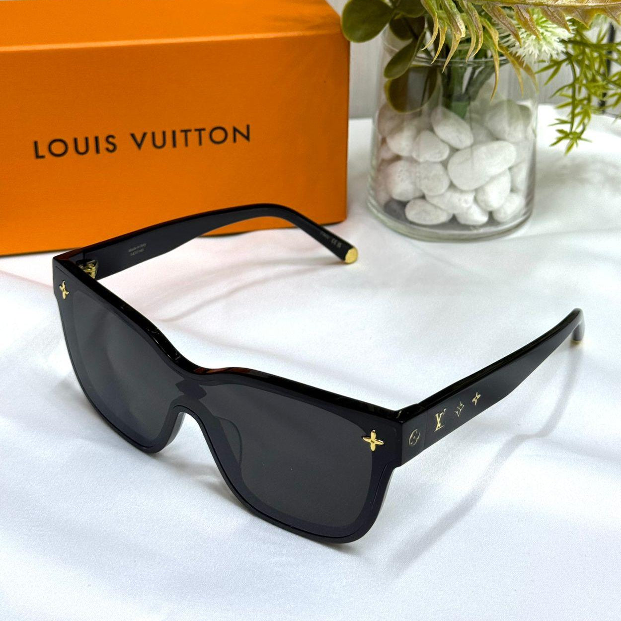 Louis Vuitton 1.1 Evidence Sunglasses