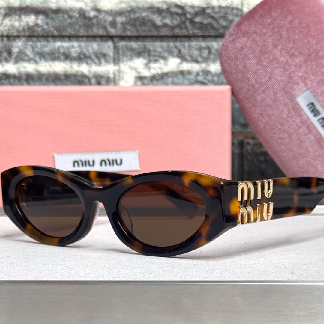 Miu Miu Cat-Eye Sunglasses 2